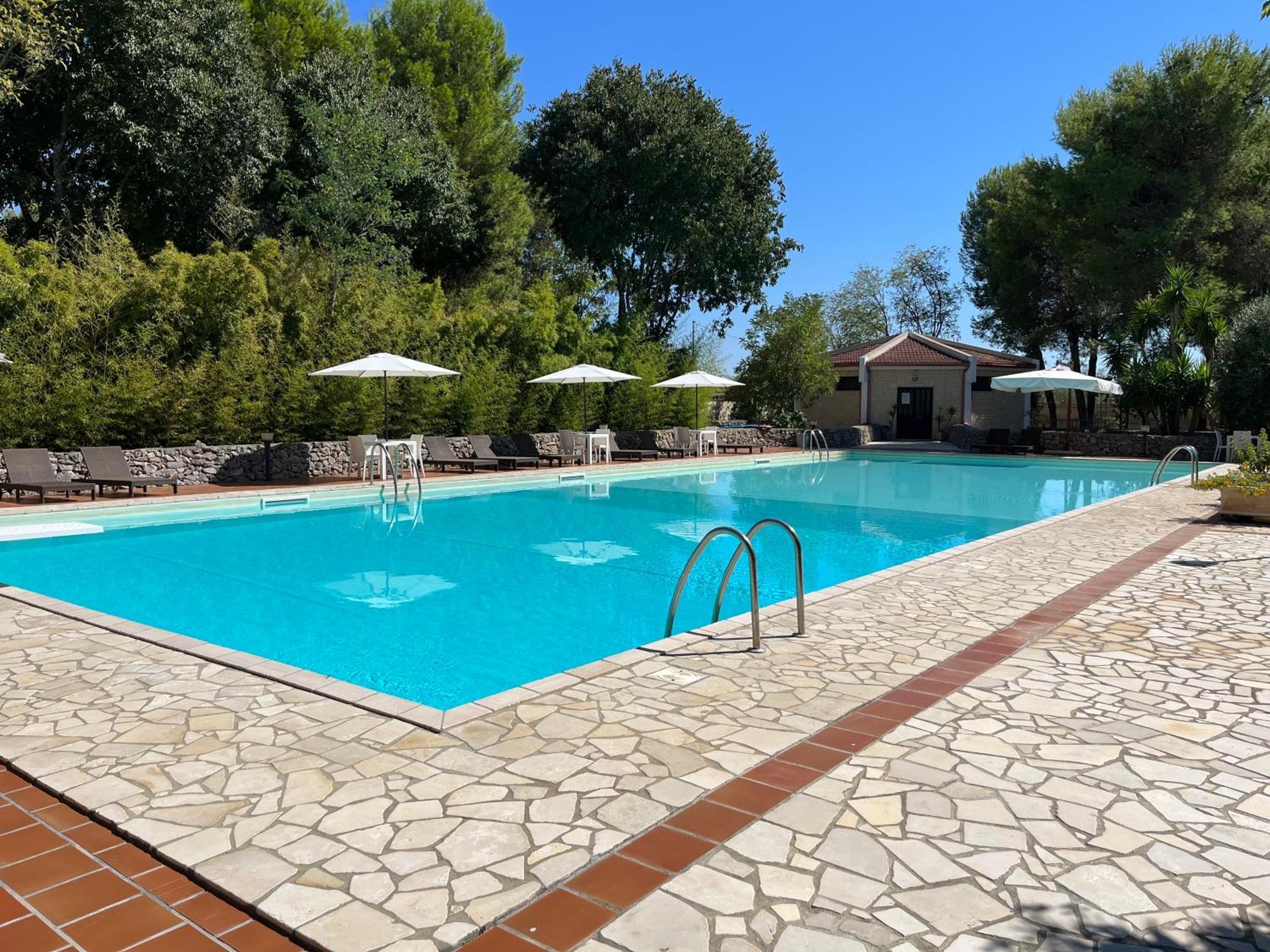 Masseria La Camardia Sava Eksteriør bilde